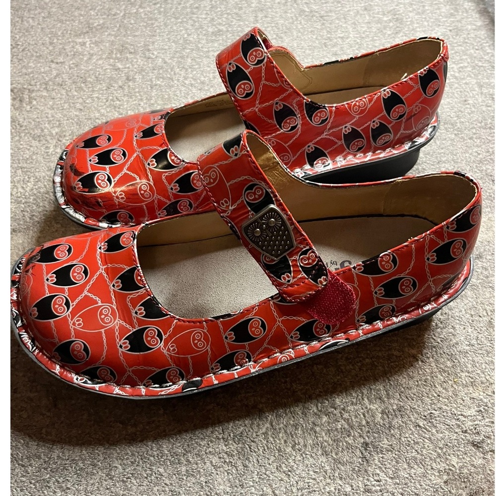 Alegria PG Lite Red Owl Print Mary Jane Rocker Clog Shoes Womens Cottagecore 37